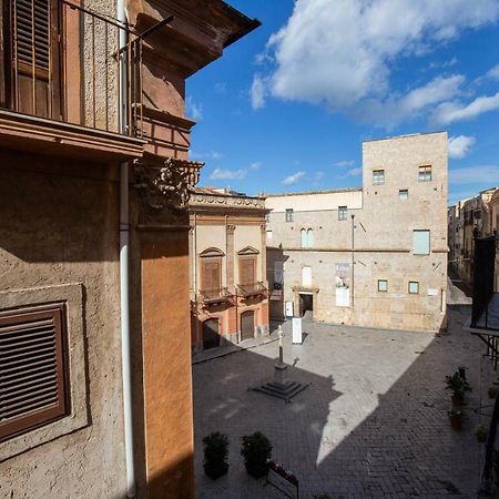 Apartament La Stanza Del Vicolo Palermo Zewnętrze zdjęcie