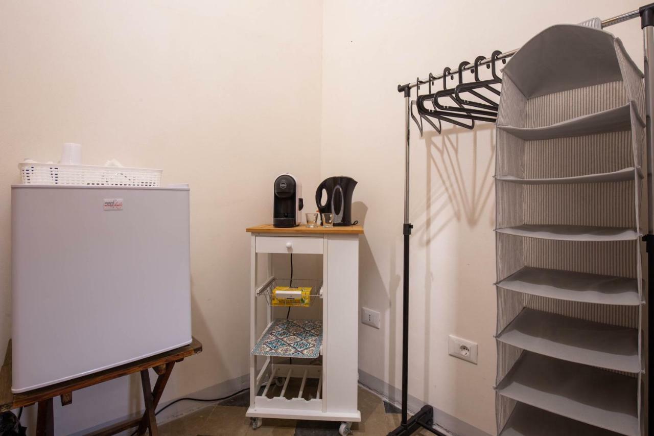 Apartament La Stanza Del Vicolo Palermo Zewnętrze zdjęcie